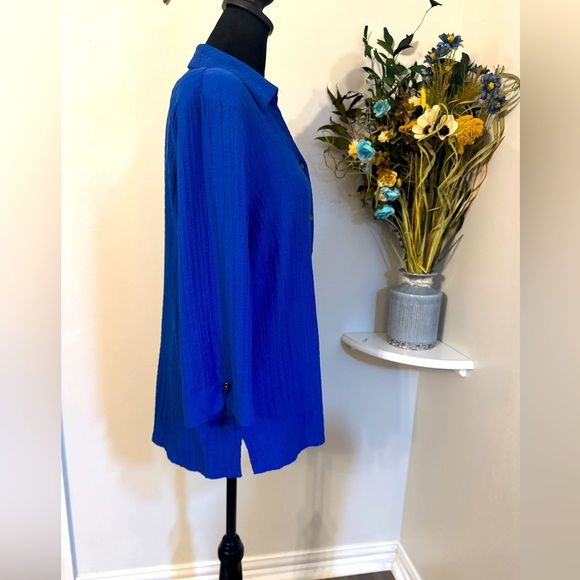 Allison Daley Blue 3/4 Sleeve Button Down Shirt size 10 - Picture 4 of 7